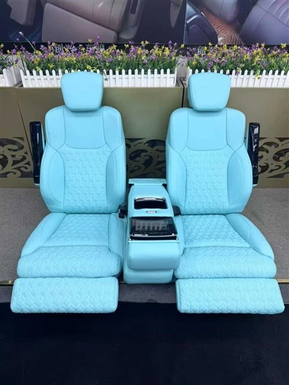 トヨタLC300高級シート